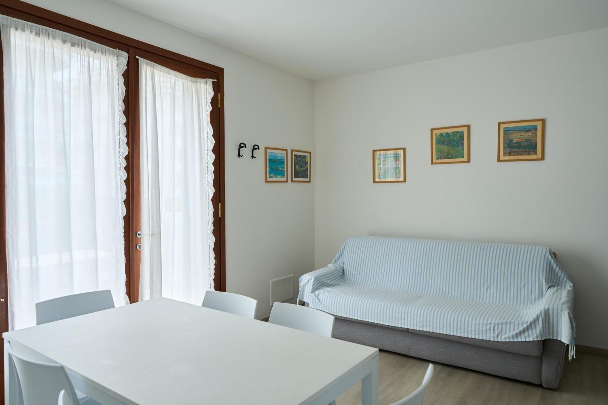 Appartamenti Villa Paola-Pochi Passi Dal Mare-Zona Piazza Aurora-Lido Di Jesolo Exterior photo